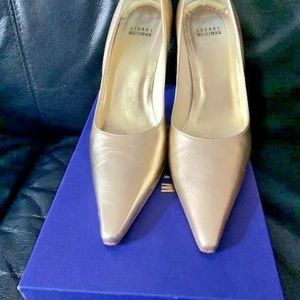 STUART WEITZMAN Metallic Gold High Heels Formal Women's shoes SZ 9M(or.$198.00)